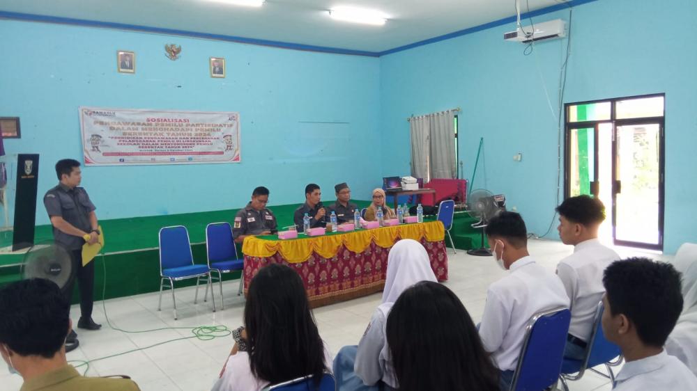 Sosialisasi Pengawasan Pemilu Partisipatif dalam Menghadapi Pemilu Serentak Tahun 2024