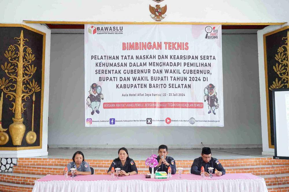 Foto Sambutan Ketua Bawaslu Kabupaten Barito Selatan Bimbingan Teknis Pelatihan Tata Naskah dan Kearsipan serta Kehumasan dalam menghadapi Pemilihan Bupati dan Wakil Bupati Tahun 2024