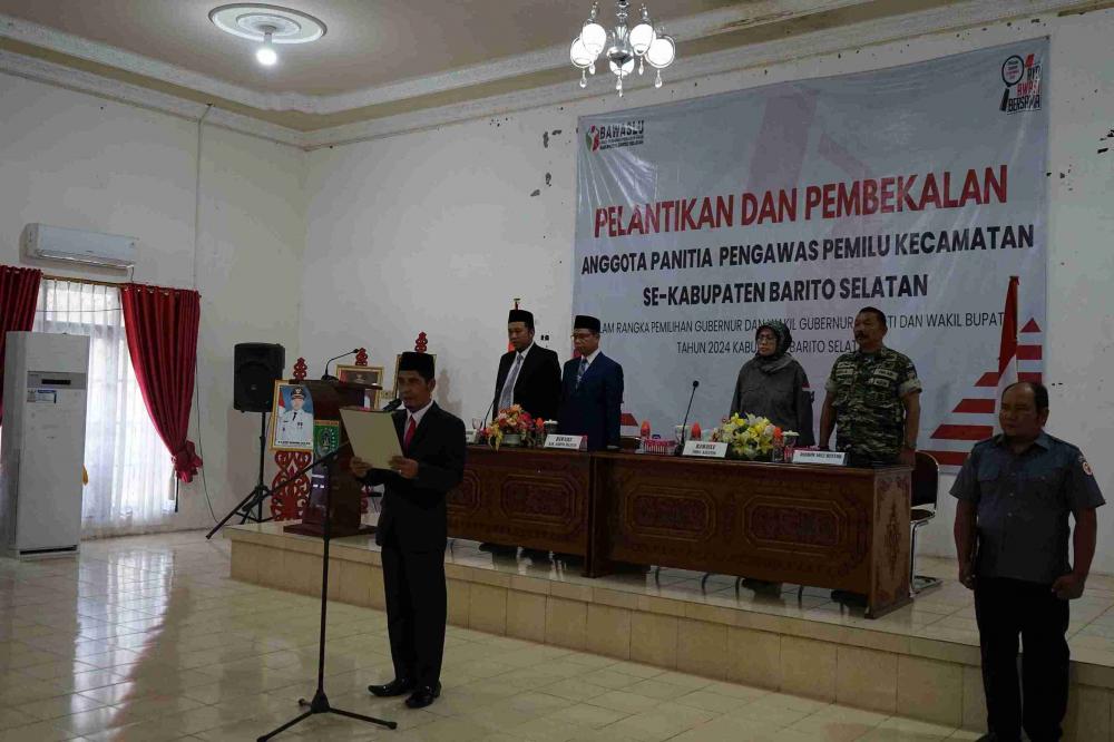 Bawaslu Kabupaten Barito Selatan secara resmi melantik 18 Anggota Panwaslu Kecamatan terpilih untuk Pilkada Serentak Tahun 2024