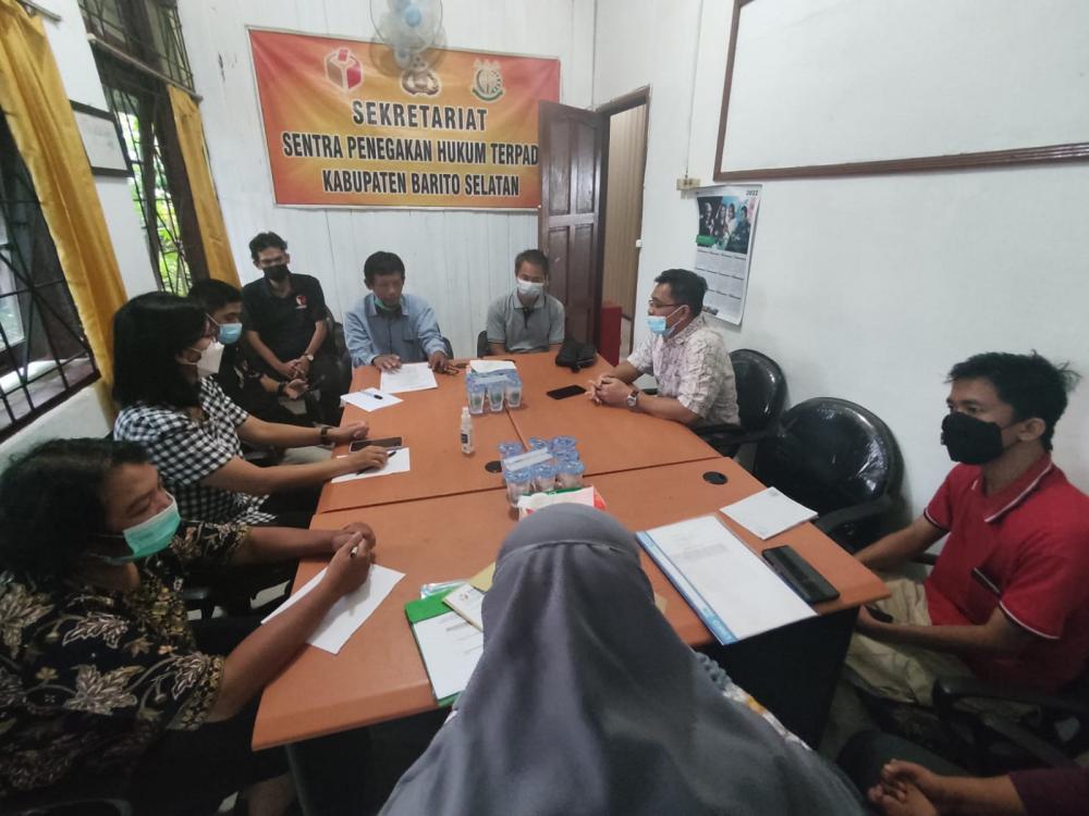 Rapat manajemen SDM,  Pengawasan dan Kesekretariatan Pengelolaan dan Pelayanan Informasi Publik (PPID)