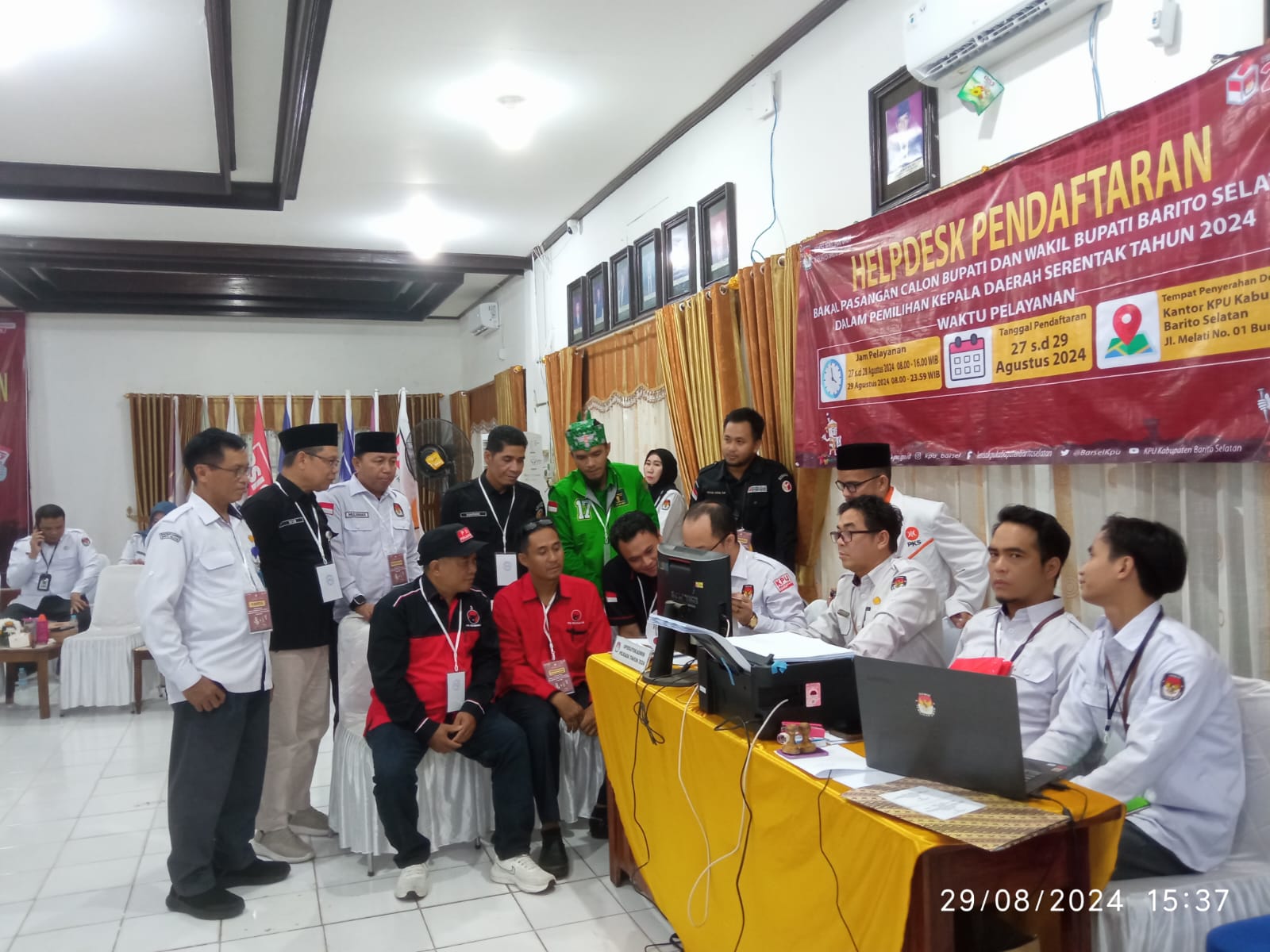 Pengawasan Melekat dihari ketiga Pendaftaran Bakal Calon Bupati dan Wakil Bupati 2024