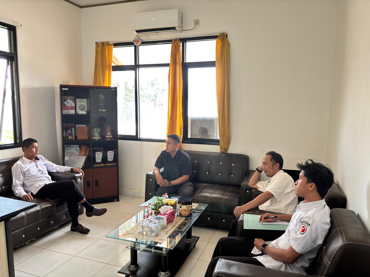 Foto Diskusi Konsolidasi Demokrasi Berkenaan Permasalahan "Harmonisasi Kewenangan Kpu Dan Bawaslu Pasca Putusan Mk Nomor 104/Puu-Xxiii/2025:Transformasi Rekomendasi Menjadi Putusan Pelanggaran Administrasi"