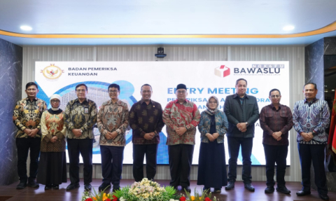 Ketua Bawaslu Rahmat Bagja dalam Entry Meeting Pemeriksaan Laporan Keuangan Bawaslu Tahun Anggaran 2024, di Jakarta, Kamis, (23/1/2025).