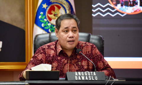 Suasana Rapat Koordinasi Pilkada Ulang dan Pemungutan Suara Ulang (PSU) terkait Hasil Pemilihan Kepala Daerah Serentak Tahun 2024 di Ruang Sidang Utama Kementerian Dalam Negeri (Kemendagri), Jumat, (21/3/2025).