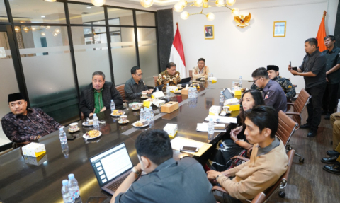 Anggota Bawaslu Herwyn JH Malonda dalam Rapat Persiapan Penyusunan Perubahan Perbawaslu dalam lingkup Divisi SDMOD di Jakarta, Selasa (19/08/2025)/Foto: Publikasi Pemberitaan Bawaslu