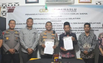 Perkuat Sinergi Pengawasan Pemilu, Polres Barsel Bersama Bawaslu Kabupaten Barito Selatan Tandatangani MOU