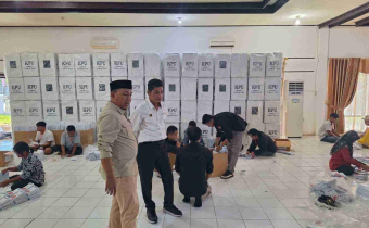 Hari Pertama Pengawasan Pelipatan Surat Suara Pemilu Tahun 2024