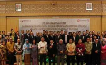 Tingkatkan JDIH Bawaslu, Bawaslu Kalteng Gelar Penganugerahan