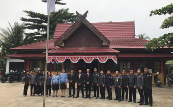 Apel Upacara HUT RI ke 74 di Halaman Kantor Bawaslu Kabupaten Barito Selatan