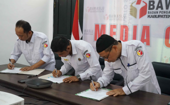 Perkuat Akuntabilitas Kinerja, Bawaslu Barito Selatan Ikuti Penandatanganan IKU Secara Virtual