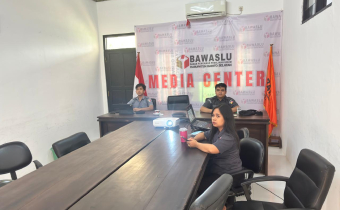 Bawaslu Barito Selatan Ikuti Bimtek Pengoperasian Aplikasi CERMAT E-Monev IKU 2026