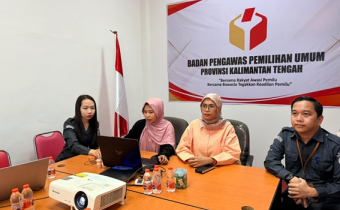 Selasa Harati Seri 9 Bawaslu Kalteng Perkuat Pengelolaan JDIH sebagai Pilar Keterbukaan Informasi